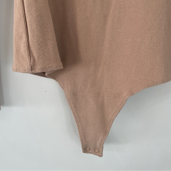 NUUDS Long Sleeve Ribbed Crewneck Bodysuit - Sand size Small - Picture 5 of 6